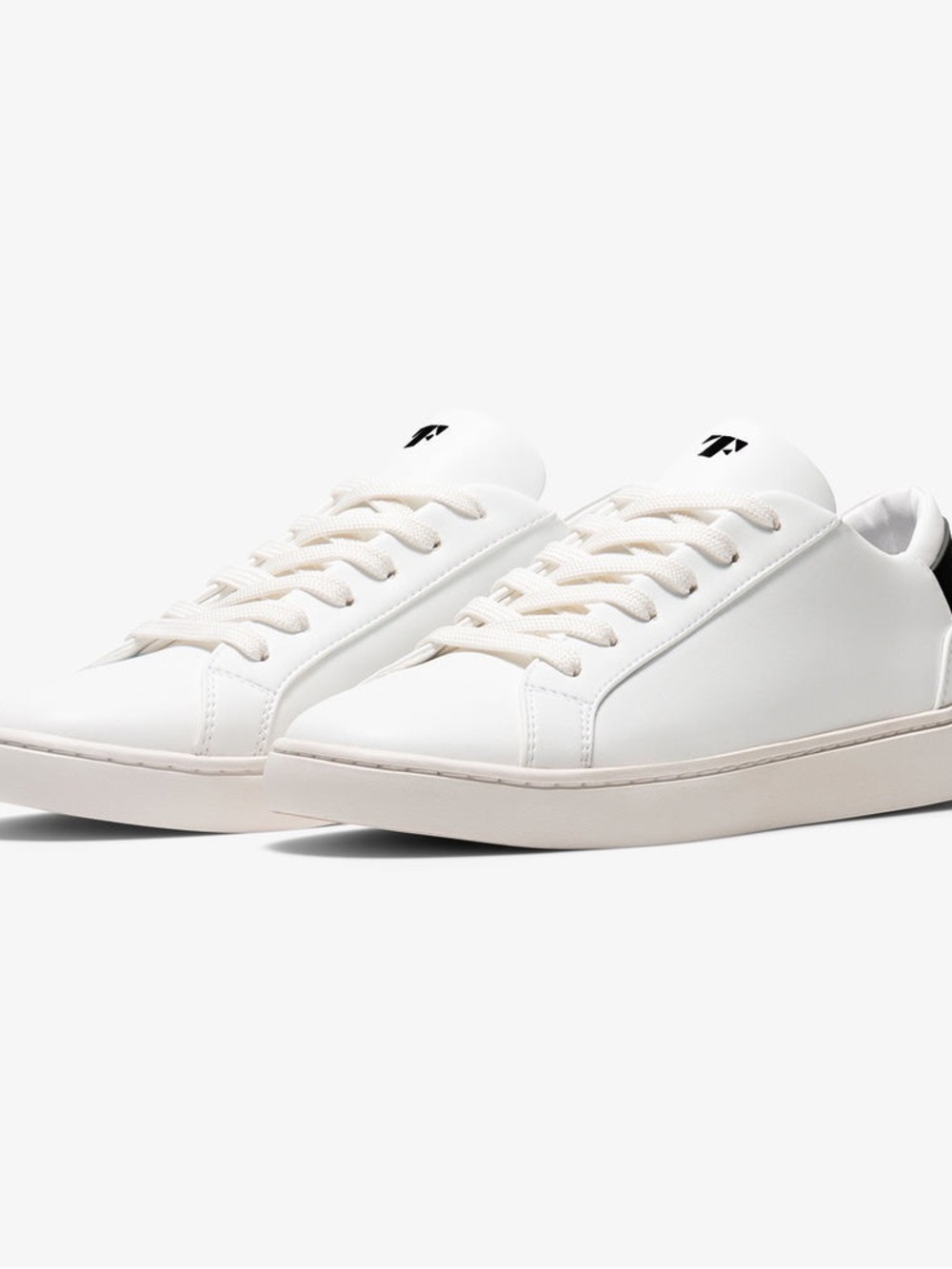 Thousand Fell Lace-Up Sneakers